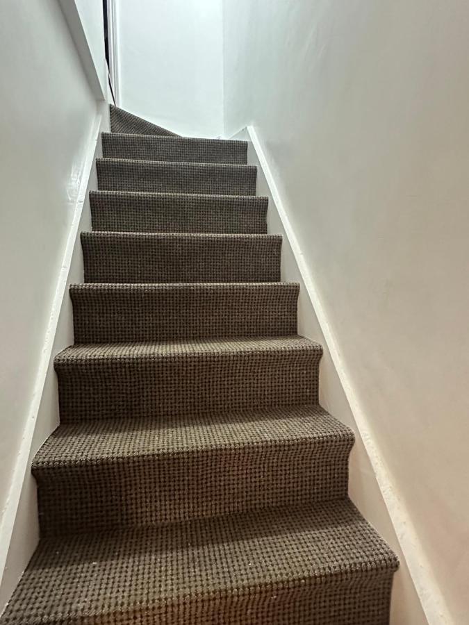 Beautiful Studio Apartment No4 Forest Road London Eksteriør bilde