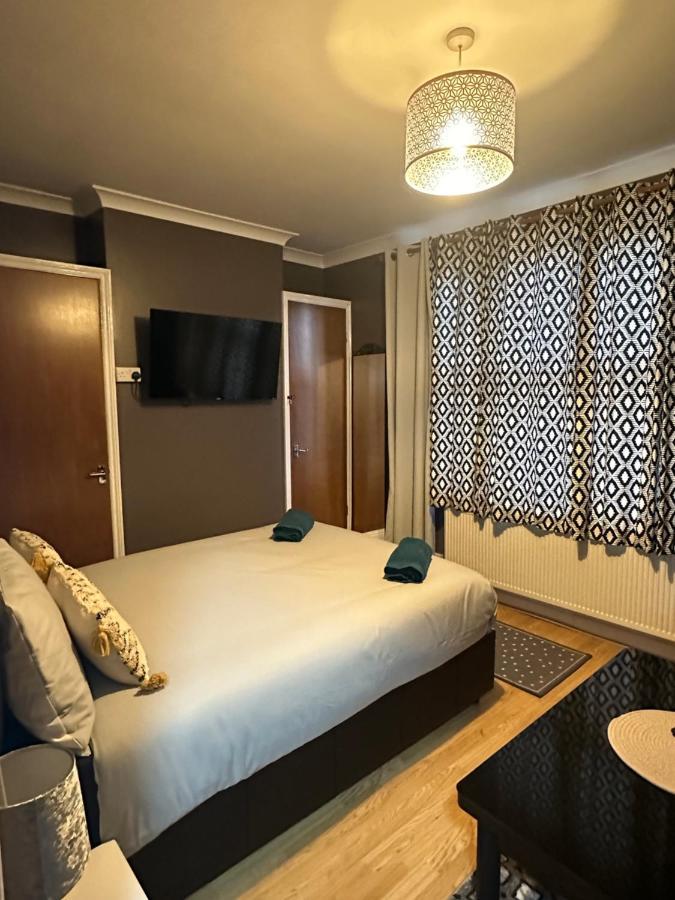 Beautiful Studio Apartment No4 Forest Road London Eksteriør bilde